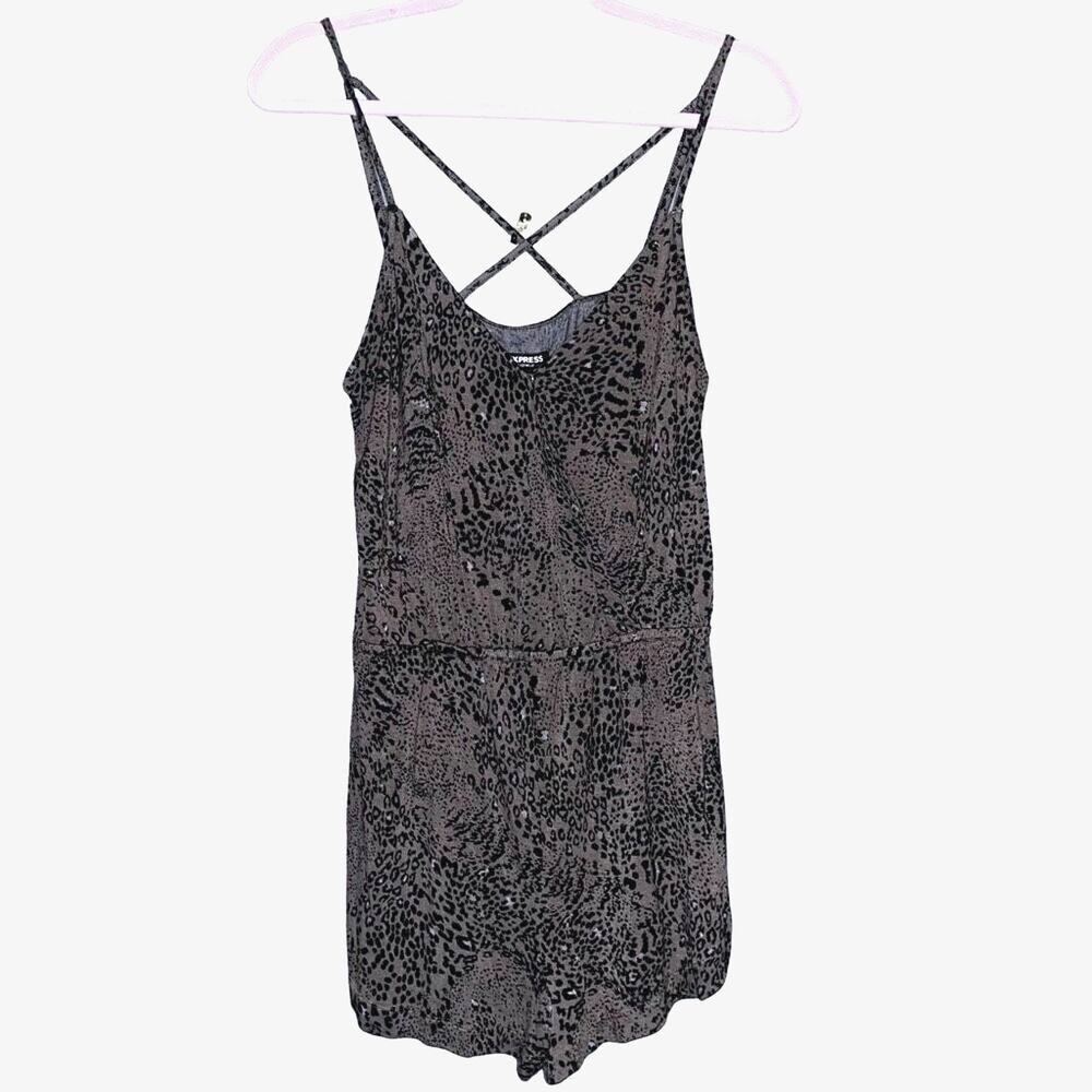 Express one-piece sleepwear jumper small